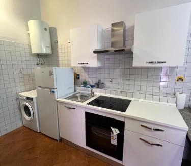 Colleferro Apartment | La Piccola Taverna