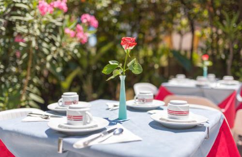 Roccalumera Hotel | La Piramide