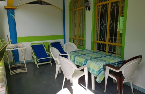 Pereybere Apartment | (La Piroguevilla)130m² apartment with large terrace