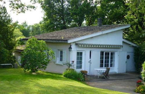 Saint-Genis-Laval House | La Plumassière