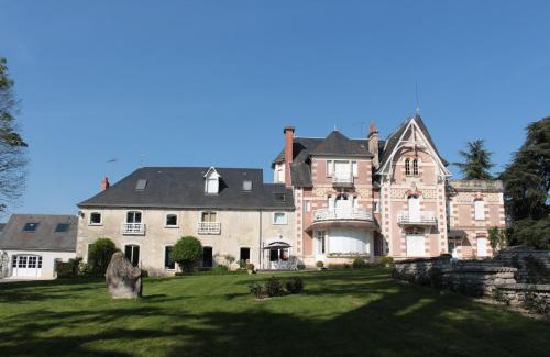 Chatillon-sur-Indre Bed & Breakfast | La Poignardière