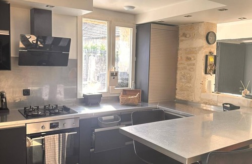 Lainsecq House | La pompagne 12 people private heated pool