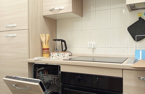Zona LI La Storta Apartment | La Primula Rome, 15 minutes from St. Peter's