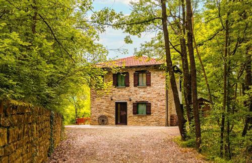 Monastero Bormida Villa | La Quiete del Pero Fiorito Villa in the Langhe