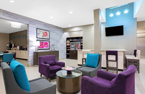 Pharr Hotel | La Quinta by Wyndham Pharr North McAllen