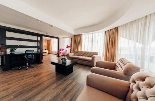 La Carolina Hotel | La Quinta by Wyndham Quito
