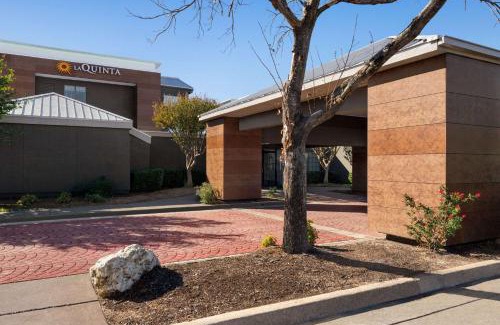 Round Rock Hotel | La Quinta by Wyndham Round Rock North