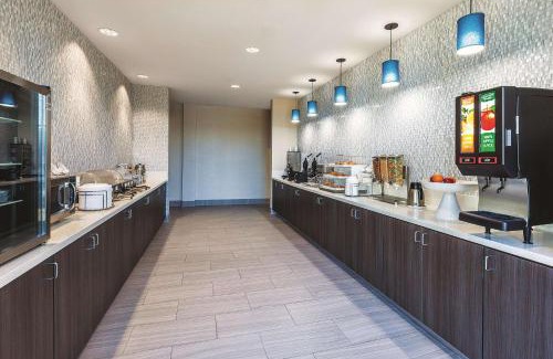 Terre Haute Hotel | La Quinta by Wyndham Terre Haute