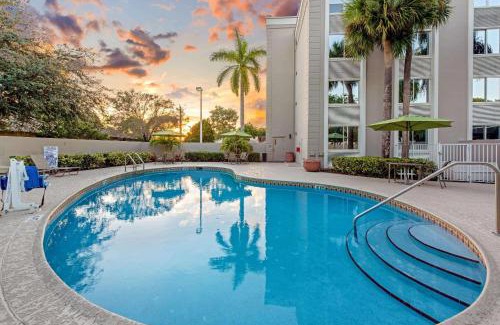 Coral Springs Hotel | La Quinta by Wyndham Coral Springs South