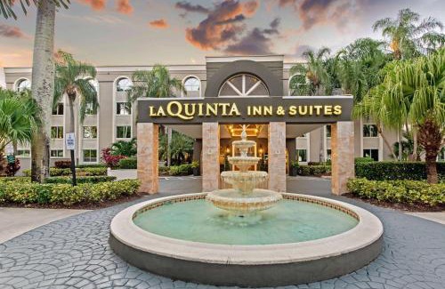 Coral Springs Hotel | La Quinta by Wyndham Coral Springs South