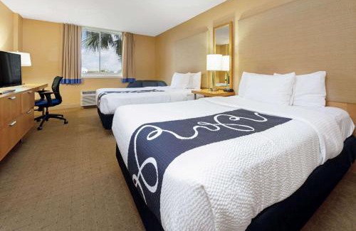 Coral Springs Hotel | La Quinta by Wyndham Coral Springs South
