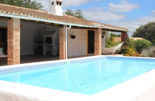 Apra House | La Quinta casa com piscina privada