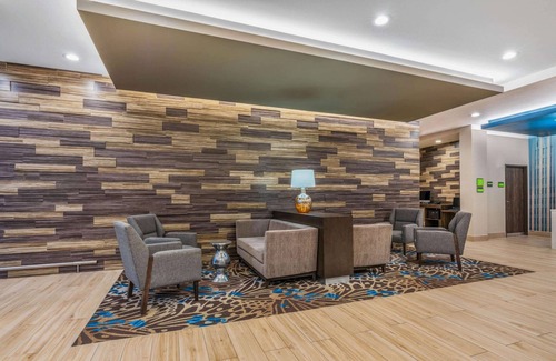 Spring Hotel | La Quinta Inn and Suites by Wyndham Houston Spring South
