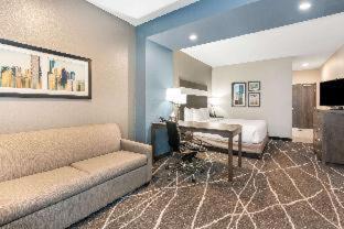 Spring Hotel | La Quinta Inn and Suites by Wyndham Houston Spring South