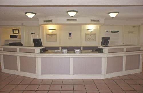 Parker Lane Hotel | La Quinta Inn by Wyndham Austin Oltorf