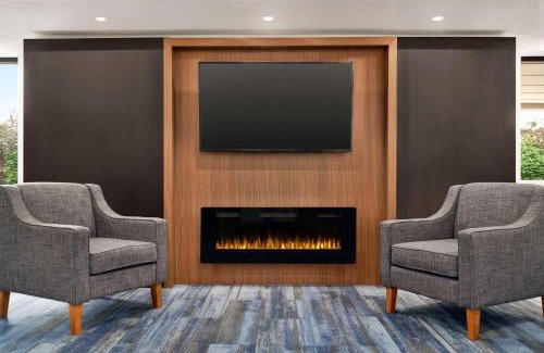 Tuttle Hotel | La Quinta Inn by Wyndham Columbus Dublin