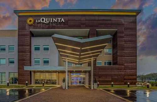 Miramar Beach Hotel | La Quinta Inn & Suites by Wyndham Miramar Beach-Destin
