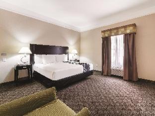Pharr Hotel | La Quinta Inn & Suites by Wyndham Pharr RGV Medical Center