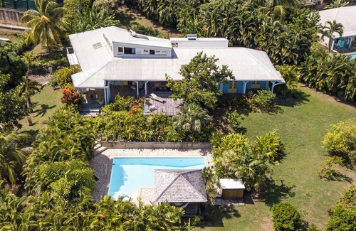 Sainte-Rose Villa | La Résidence Holiday Ecrin de Beauté à 300m de la mer