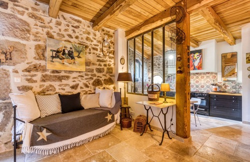 La Tour-Sur-Orb House | 'La Remise du Bousquet de la Balme': a getaway in the heart of nature in La Tour-sur-Orb