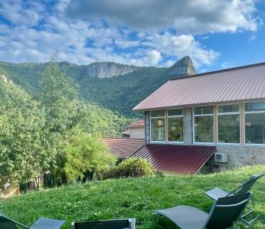 La Celle-sous-Gouzon House | La Ressource Malix XXL, EVJF relax, spa, view