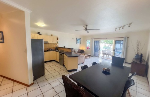 South Mission Apartment | La Riviera One Coastal Life Style One Bedroom