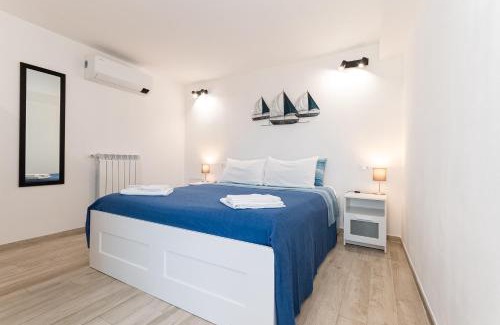 Varazze House | La Roccia Fiorita Appartamento con giardino e Jacuzzi