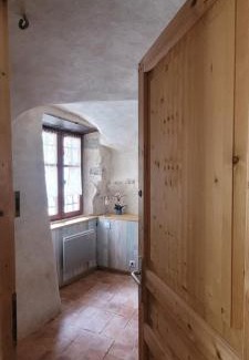 Rochemaure House | La roche