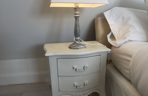 Berville-sur-Mer Bed & Breakfast | La Romance, charming bed and breakfast with breakfast
