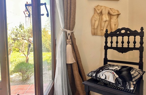 Tourrettes-sur-Loup Villa | La Room Gallery