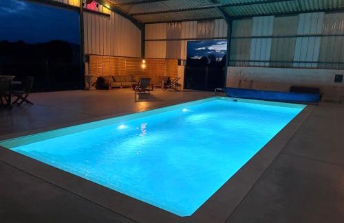 Beaulon Bed & Breakfast | La roulotte MAGIC ! des Grillots