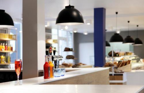 Rolleboise Hotel | La Ruche