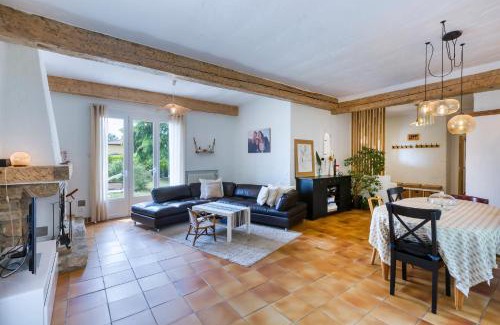 Roquefort-les-Pins Villa | La Saliniere