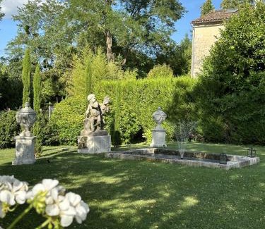 Jonzac Bed & Breakfast | La Source du Logis