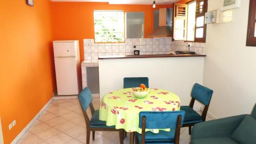 Sainte-Marie Apartment | La source