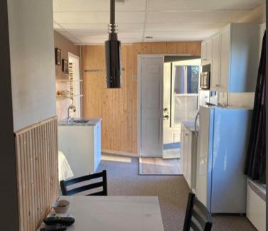 Saint-Pierre-de-Broughton Apartment | La Spacieuse Riverstone CITQ3O1849