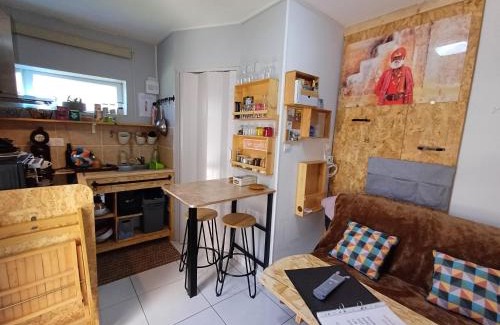 Quissac House | La Studette d'Eve 10m2, terrasse 18m2 , parking, piscine