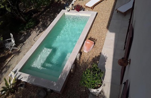 Aujargues Bed & Breakfast | La suite de Garlone