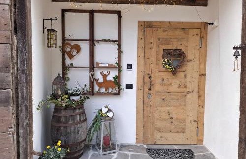 Montagnaga Apartment | La SUITE delle Scuderie, Vasca Freestanding, PetFiendly con Area Cani