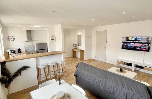 Toulon Apartment | La Suite du Las - 73m2 - Fibre