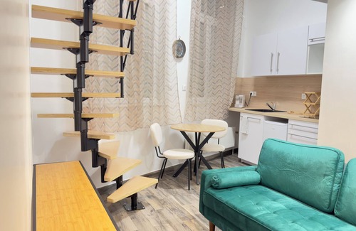 Centre Apartment | La Suite private spa Lille