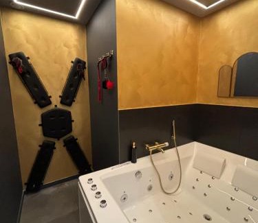 Riou - Petit Juas - Av de Grasse Apartment | La Suite Tentation