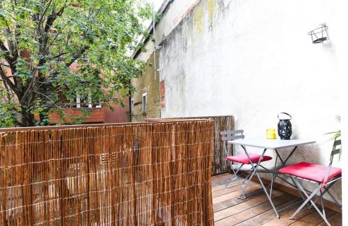Guilhemery Apartment | La terrasse de Dupuy,appartement climatisé