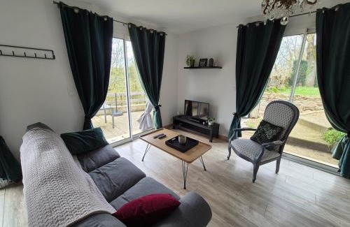 Mortagne-sur-Sevre Apartment | La Terrasse de Rochard Maison 6p proche Puy du Fou