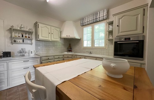 Douzillac Villa | La Terrasse - The ultimate charming holiday house with private pool
