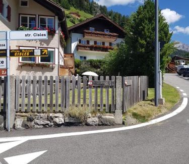Santa Cristina Val Gardena Apartment | La terrazza gardenese