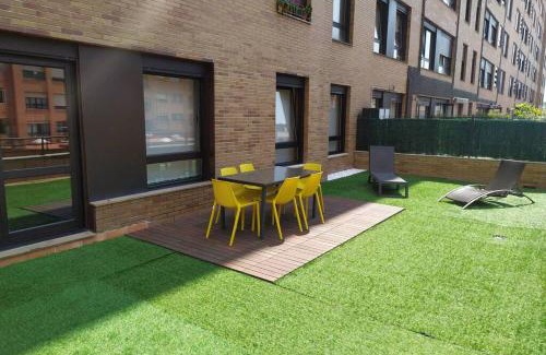 Las Campas y San Claudio Apartment | LA TERRAZA DE LA FLORIDA terraza 225 m2