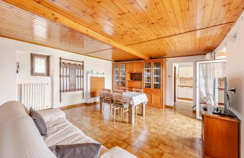 Dongo House | La terrazza del nonno