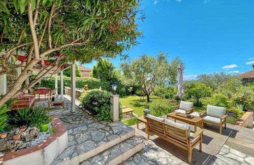 Grasse Bed & Breakfast | La Thébaïde