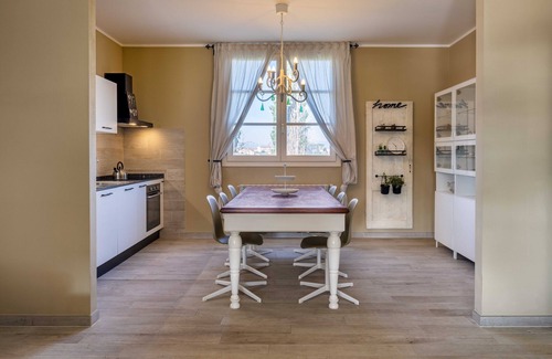 Lamporecchio House | La Tinaia-Cozy apartment in a Modern Country House in the heart of Tuscany